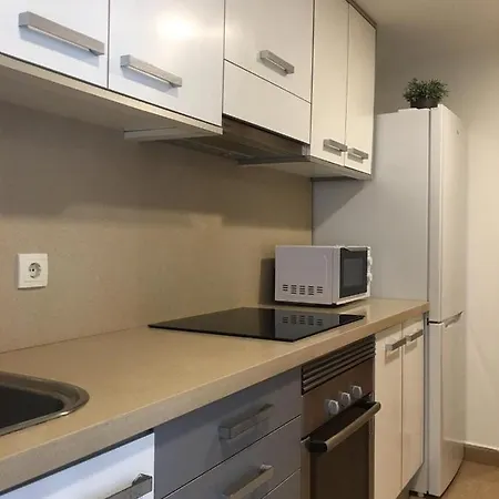 Magnifico En Garbi Con Aire Acondicionado דירה